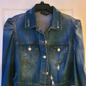 Brand New Distressed Cropped Jean Jacket "Size 14/16' w/princess shoulders